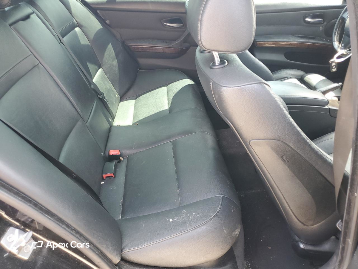 BMW Series 3 2010