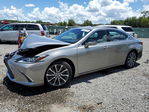 Lexus ES 2021
