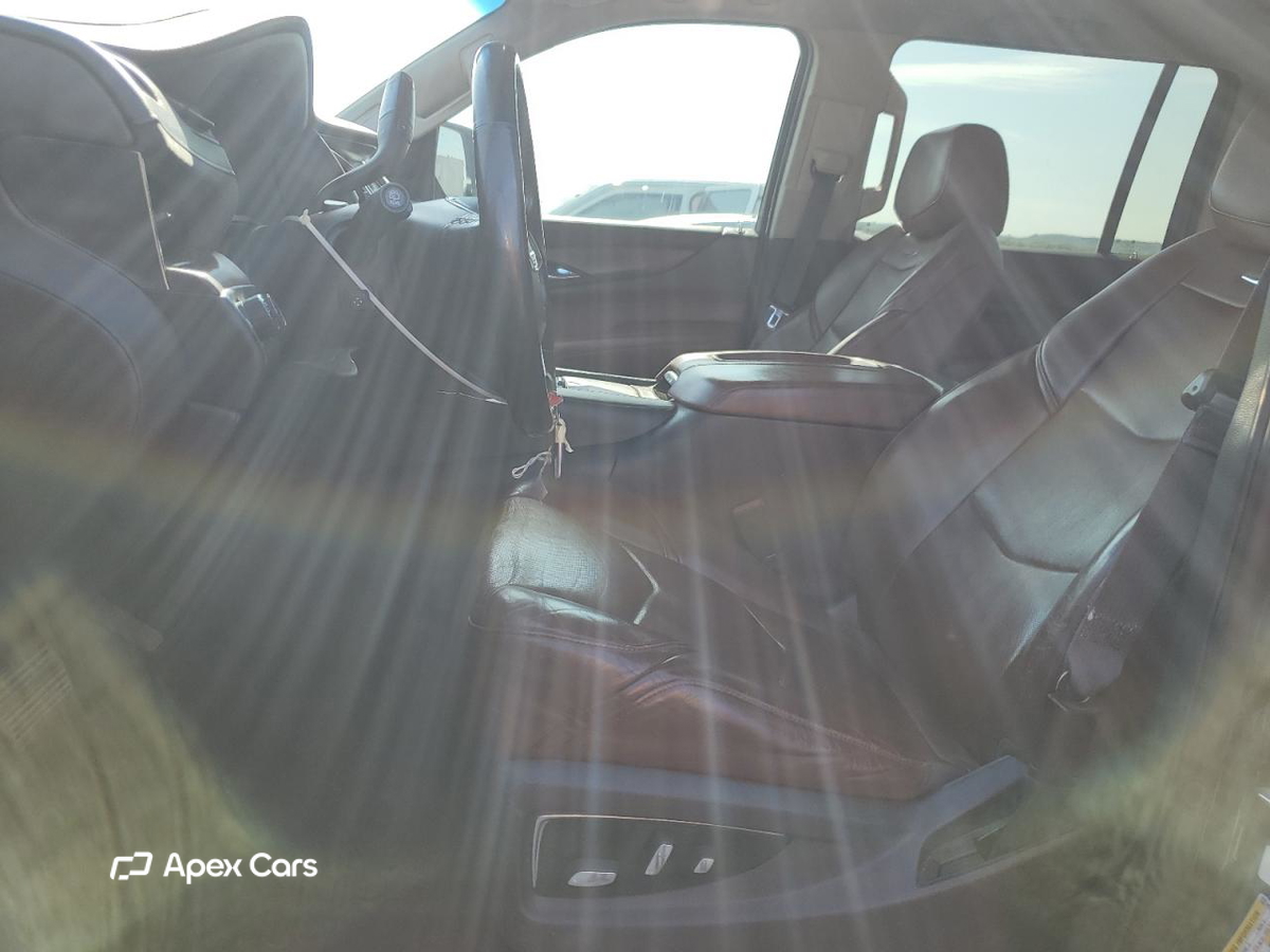 Cadillac Escalade 2015