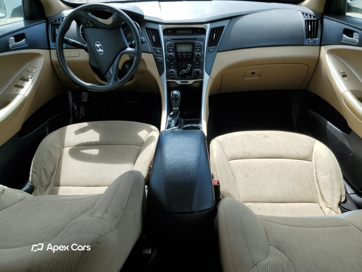 Hyundai Sonata 2011