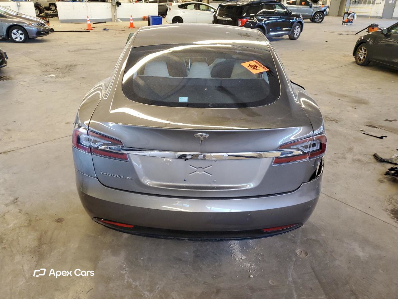 Tesla Model S 2016
