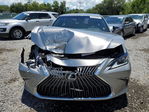 Lexus ES 2021