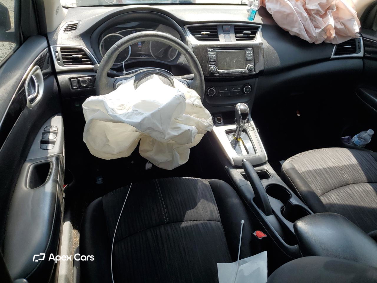 Nissan Sentra 2016