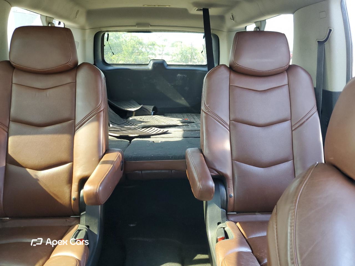 Cadillac Escalade 2015