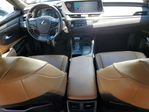 Lexus ES 2021