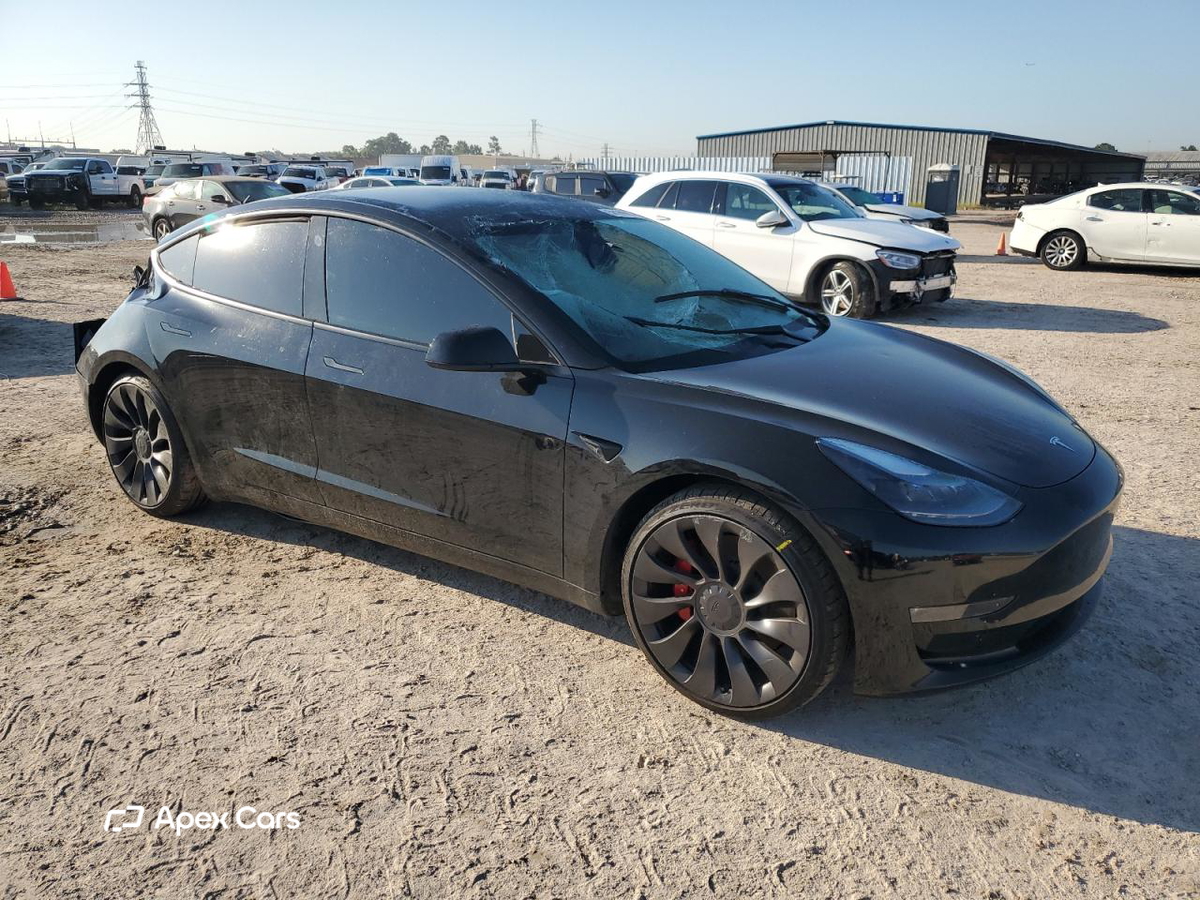 Tesla Model 3 2023