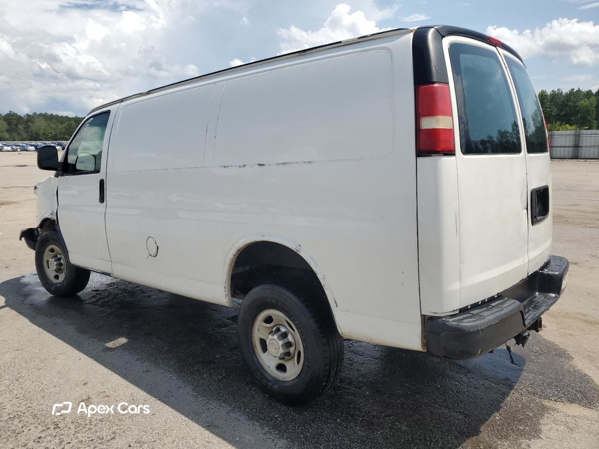 Chevrolet Express 2010