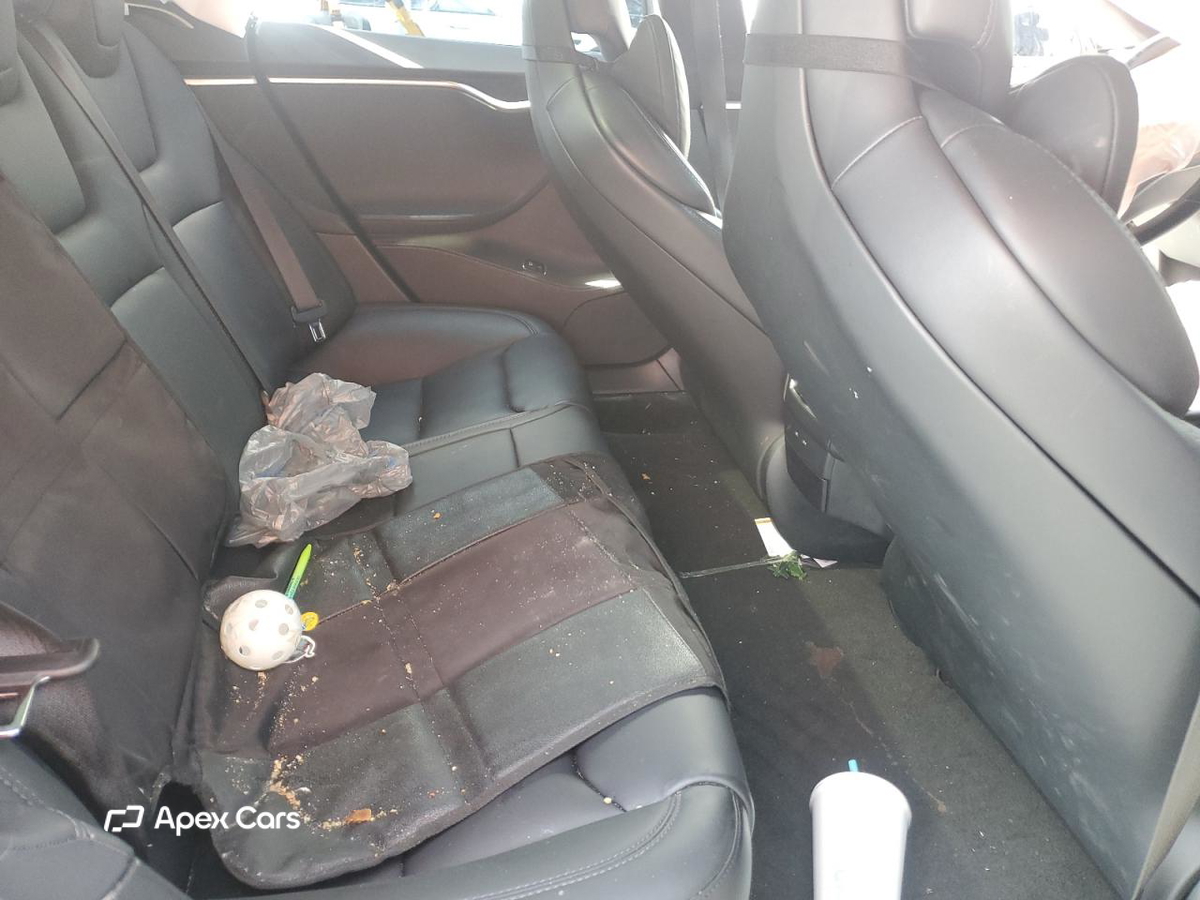 Tesla Model S 2017