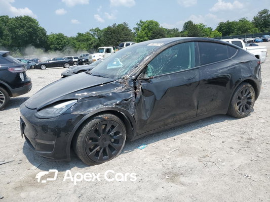 Tesla Model Y 2021 - Image 1 of 14