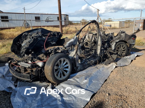 Tesla Model X 2018 - Image 1 of 11