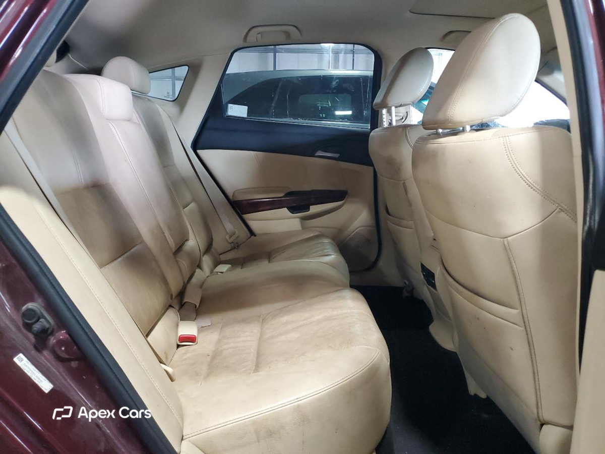 Honda Crosstour 2012