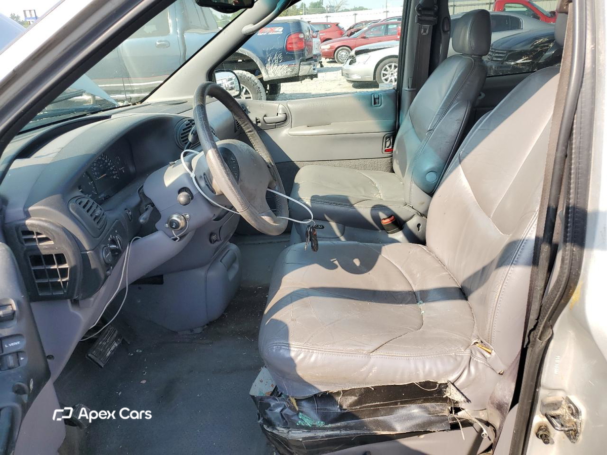 Dodge Caravan 2000