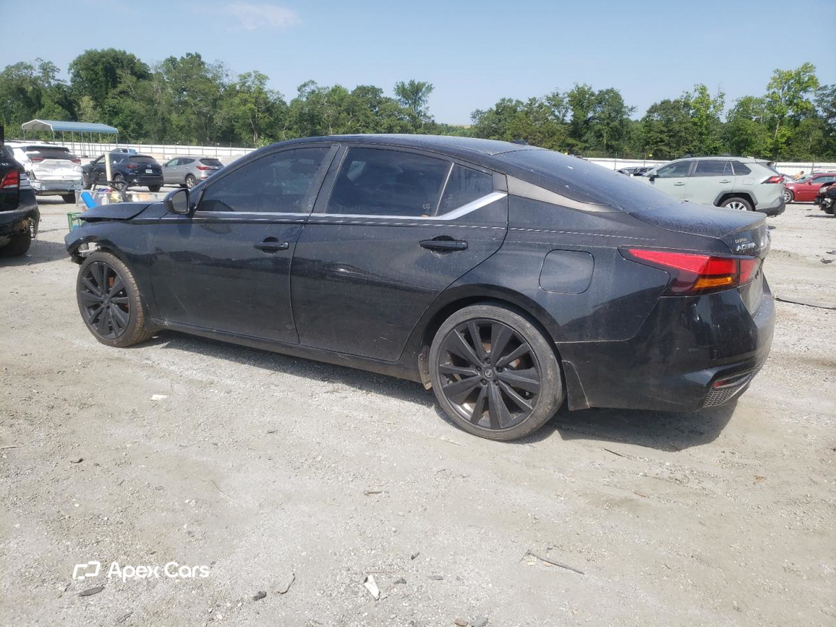 Nissan Altima 2019