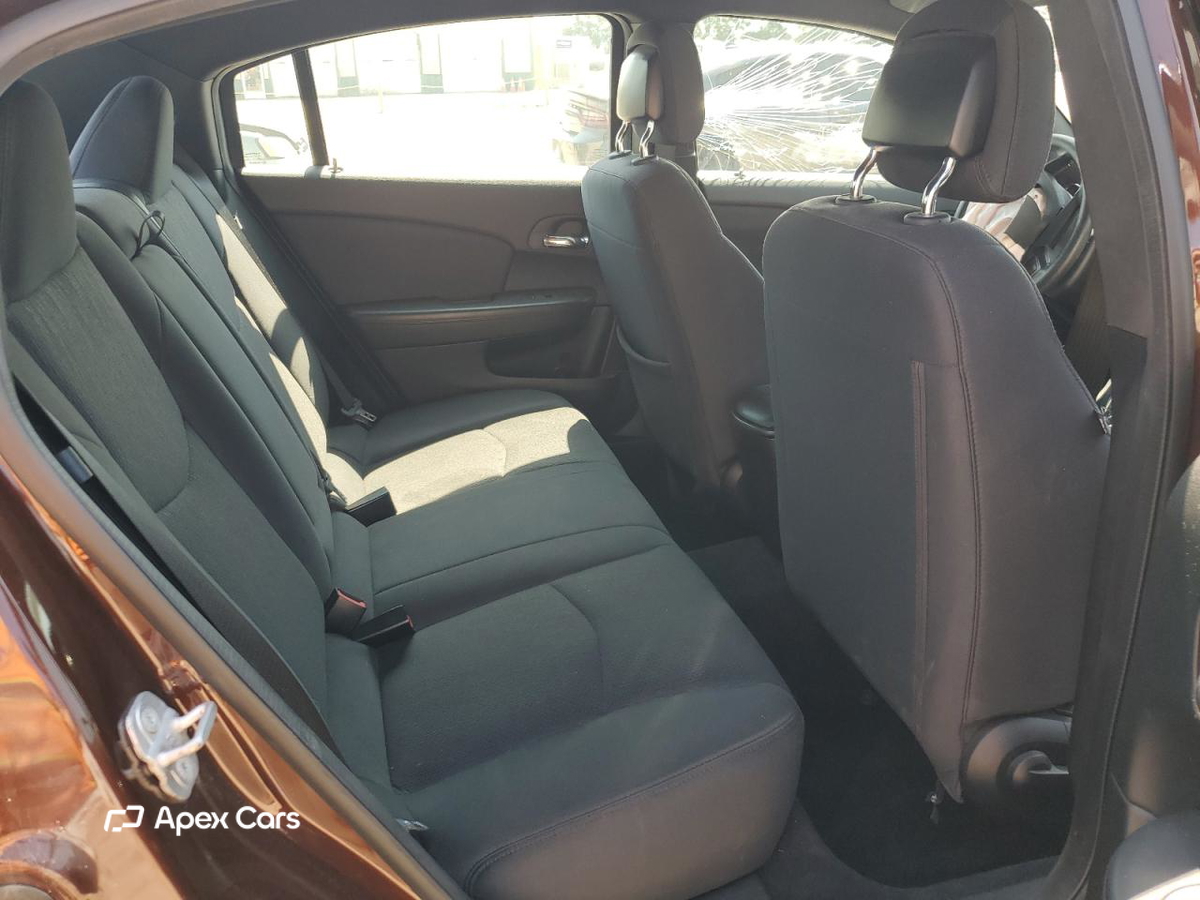 Chrysler 200 2013