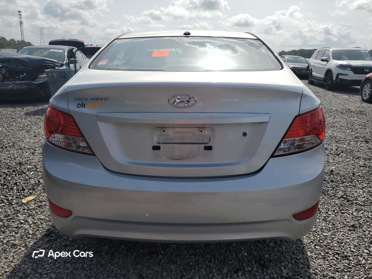 Hyundai Accent 2013