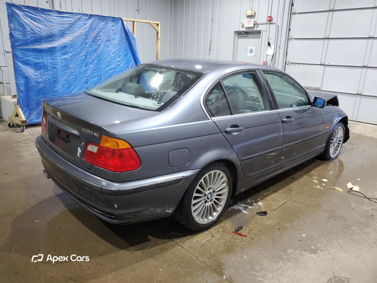 BMW Series 3 2001