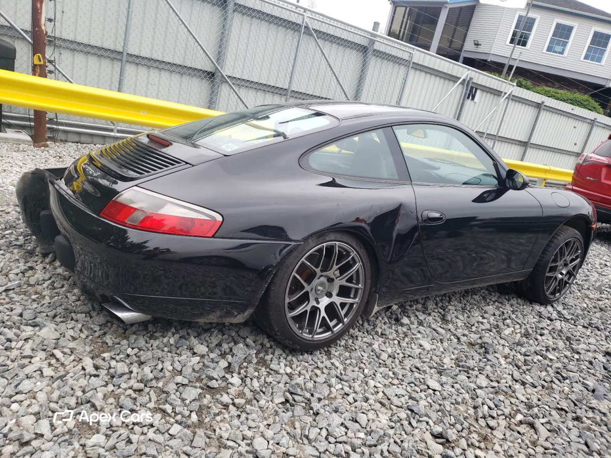 Porsche 911 2000
