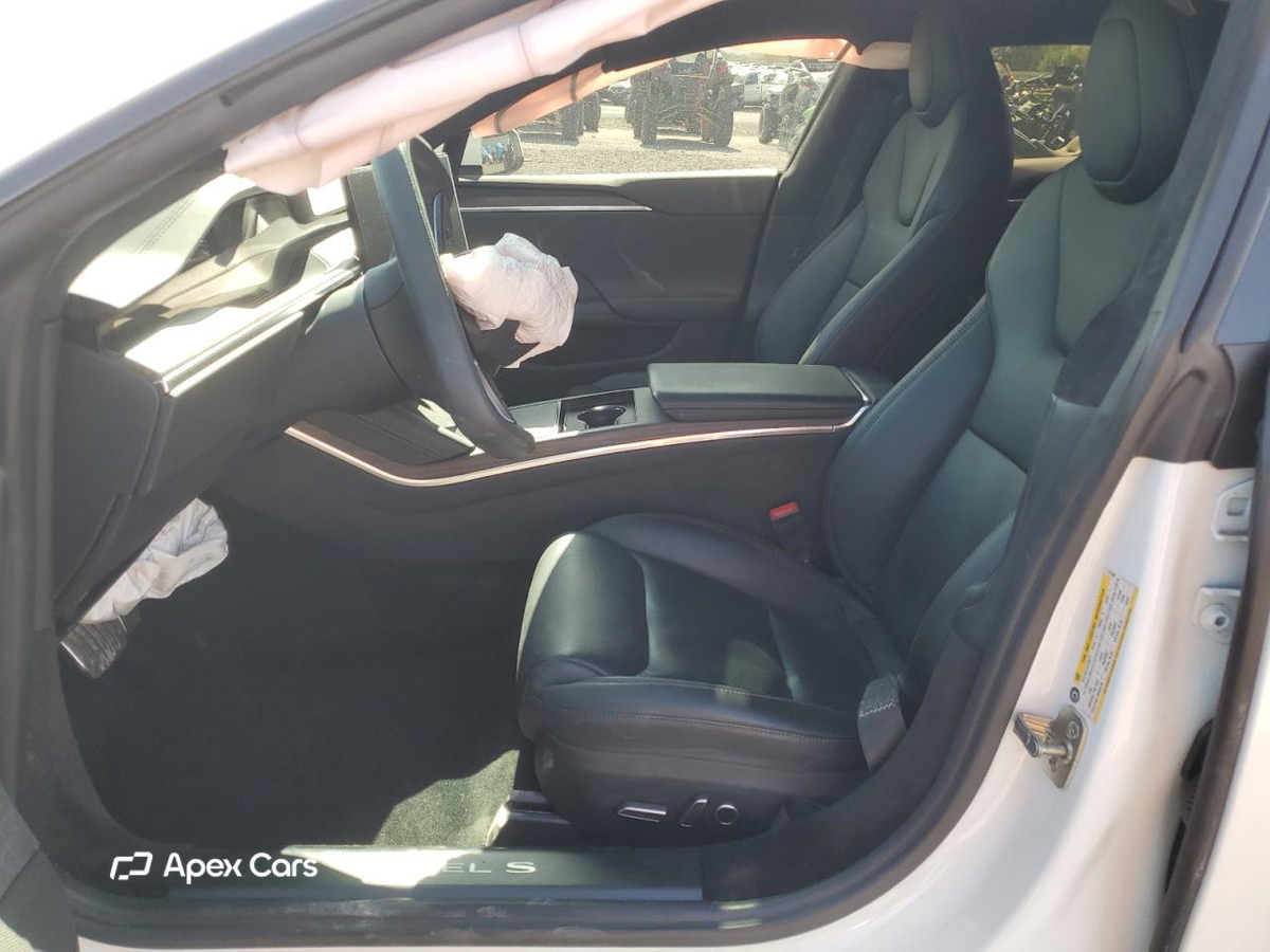Tesla Model S 2023