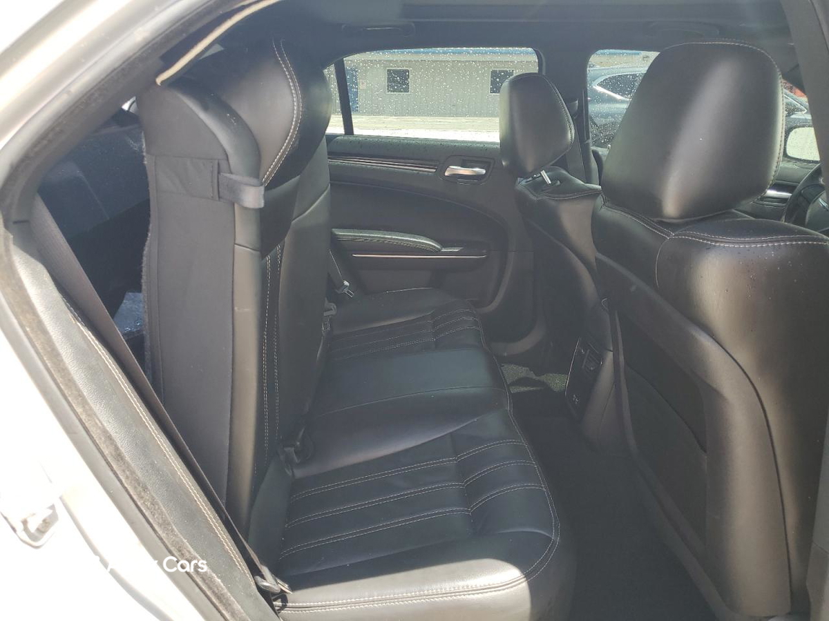 Chrysler 300 2020