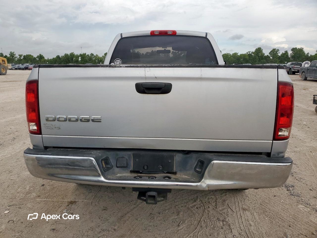 Dodge RAM 2004