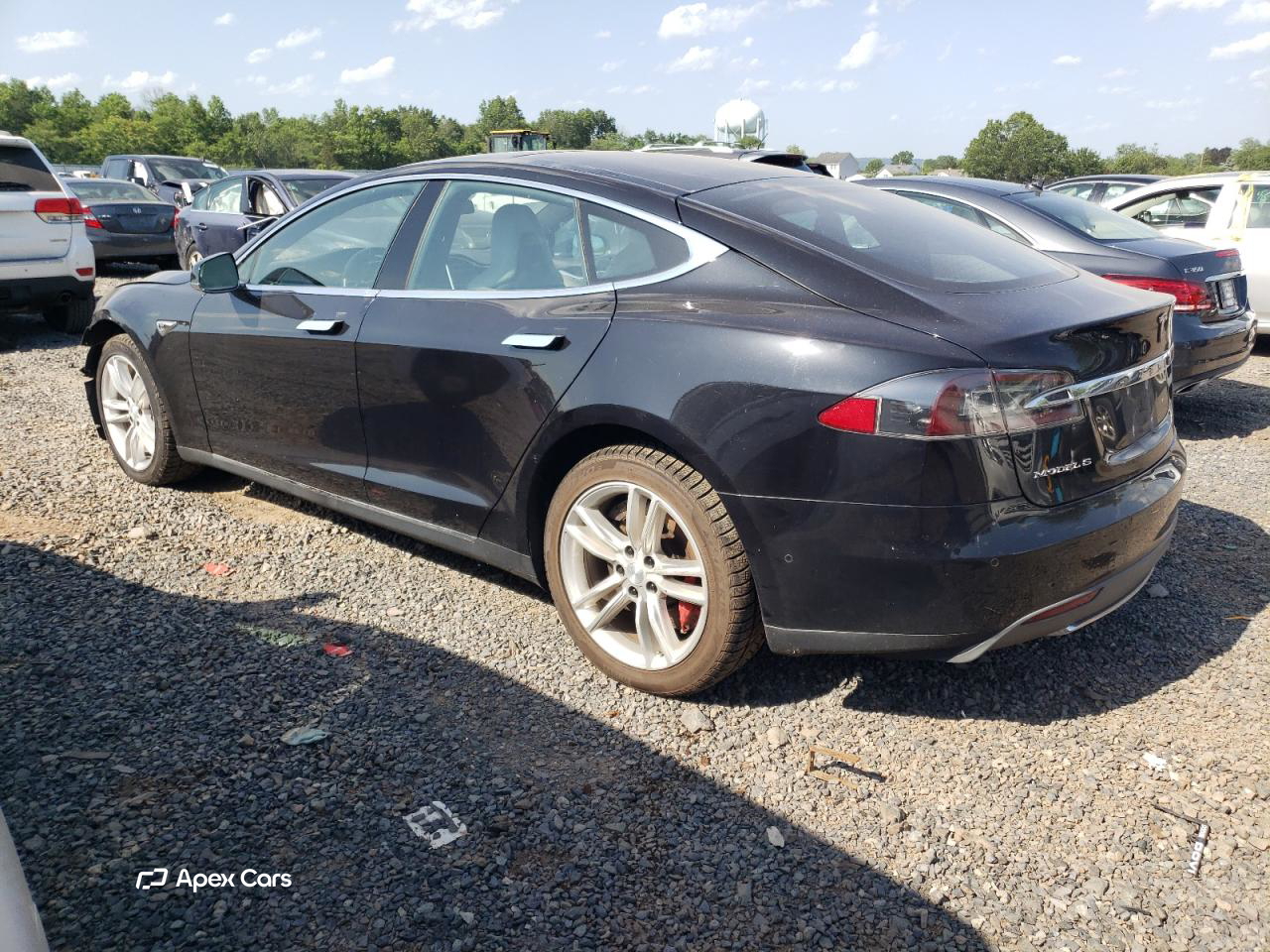 Tesla Model S 2015