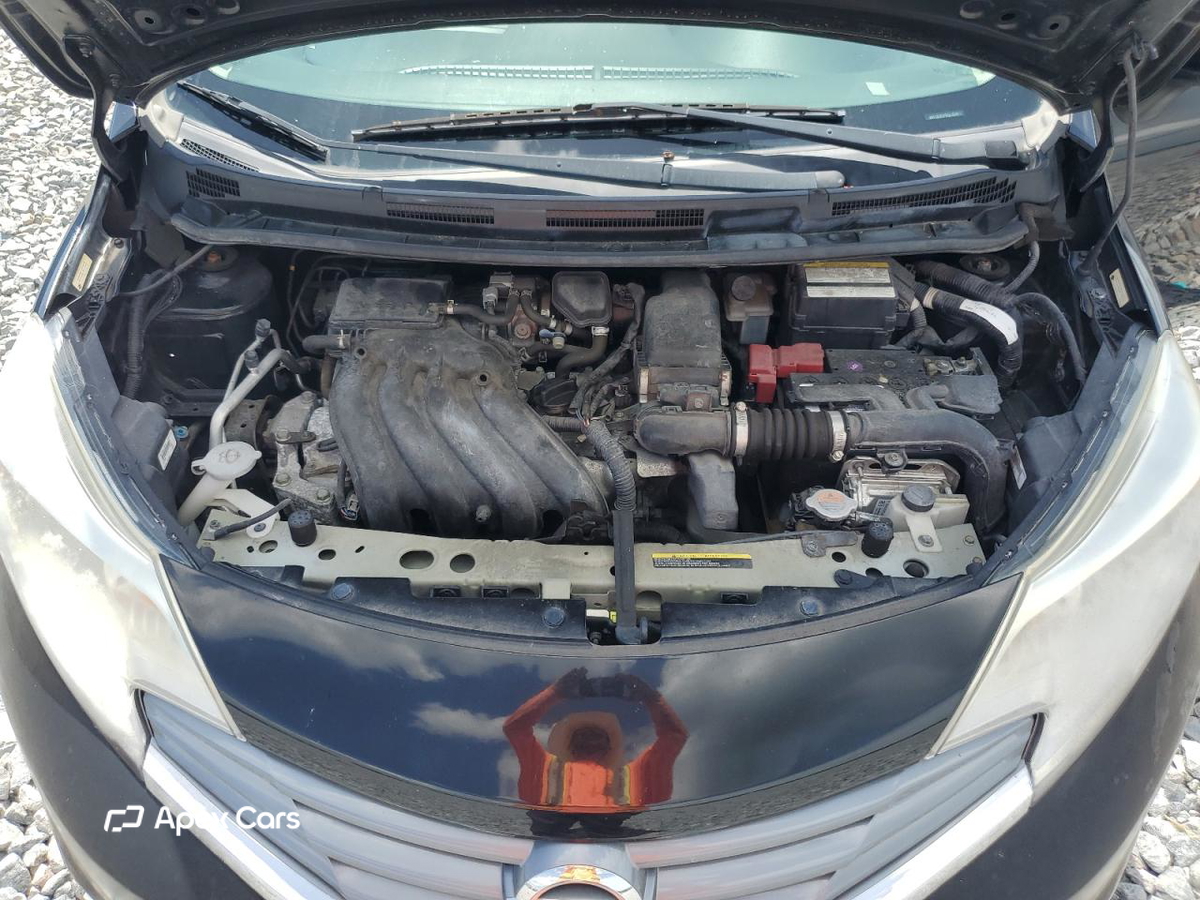 Nissan Versa 2016