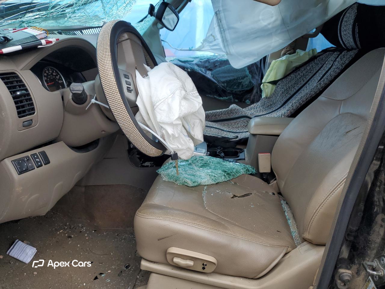 Nissan Pathfinder 2011