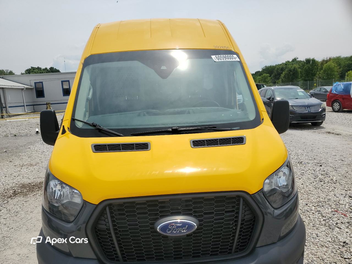 Ford Transit 2021