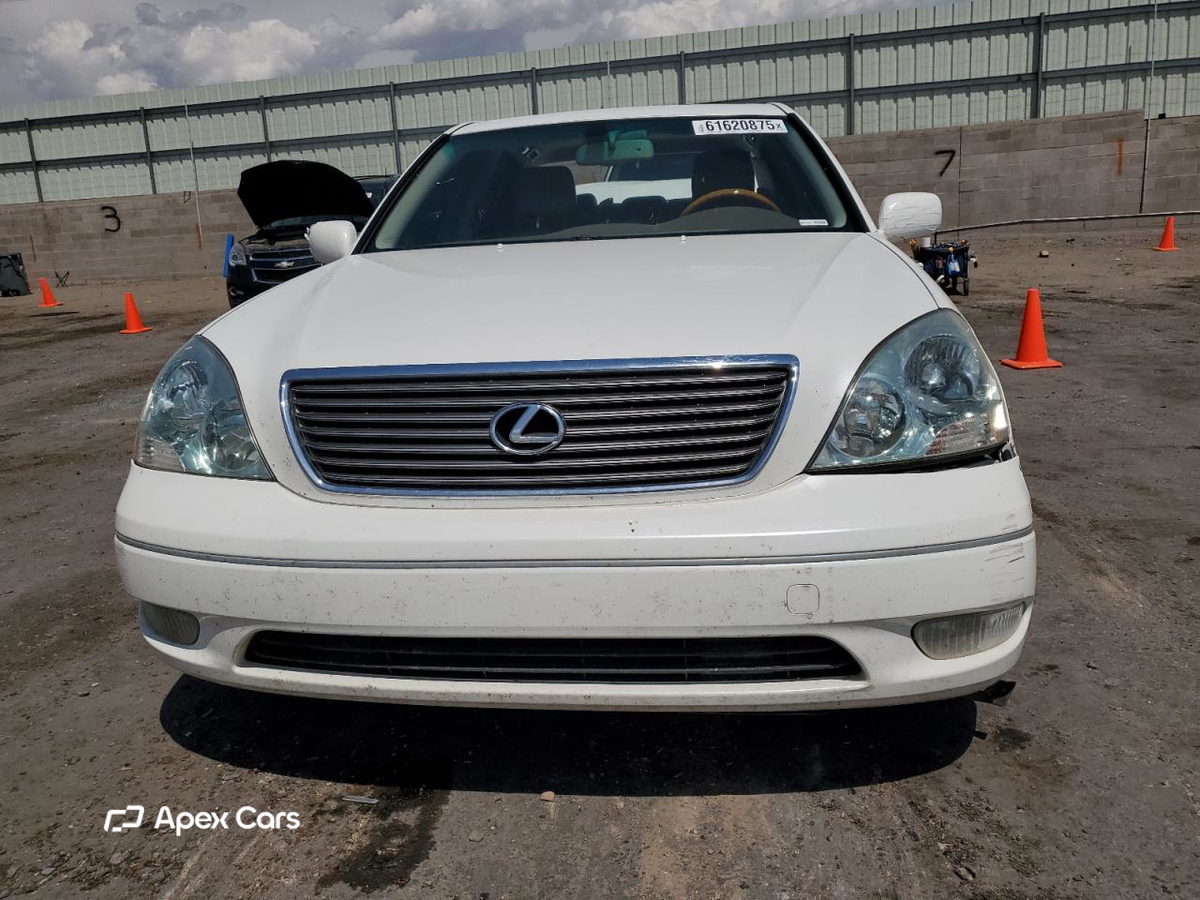 Lexus LS 2001