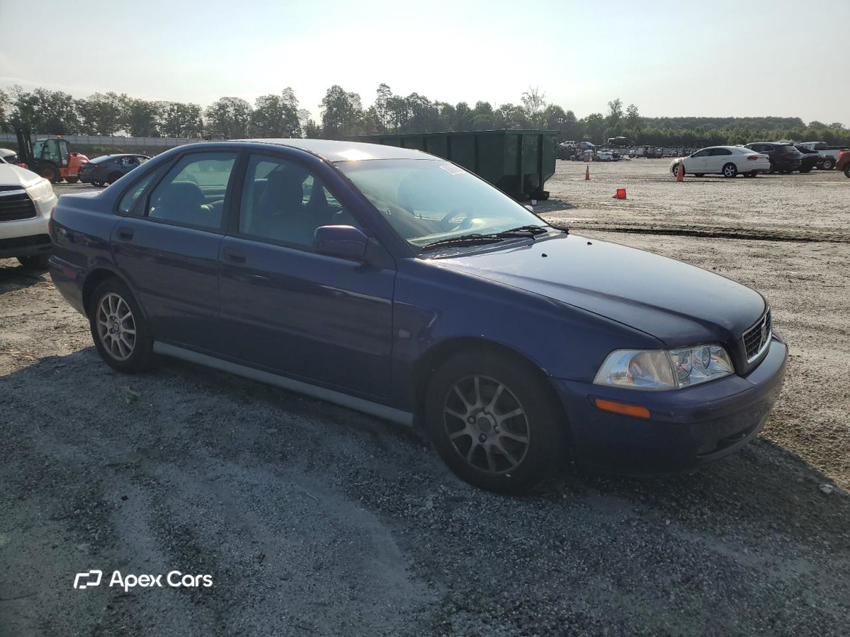 Volvo S40 2004
