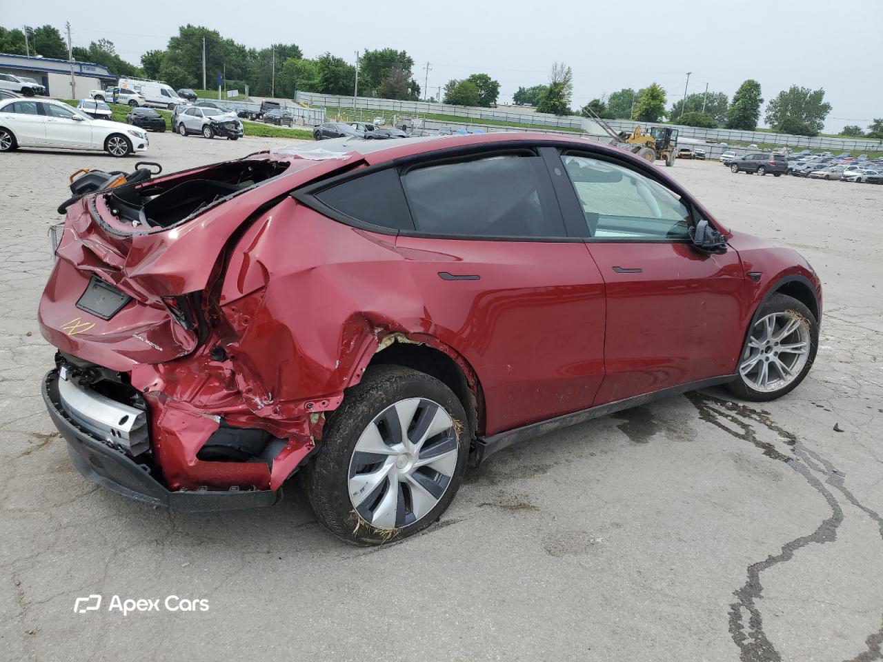 Tesla Model Y 2024