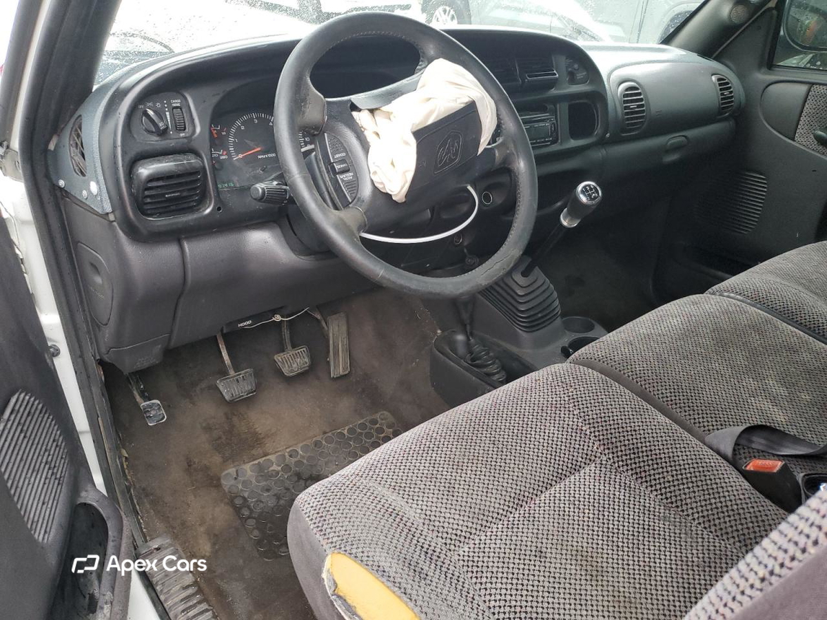Dodge RAM 1999