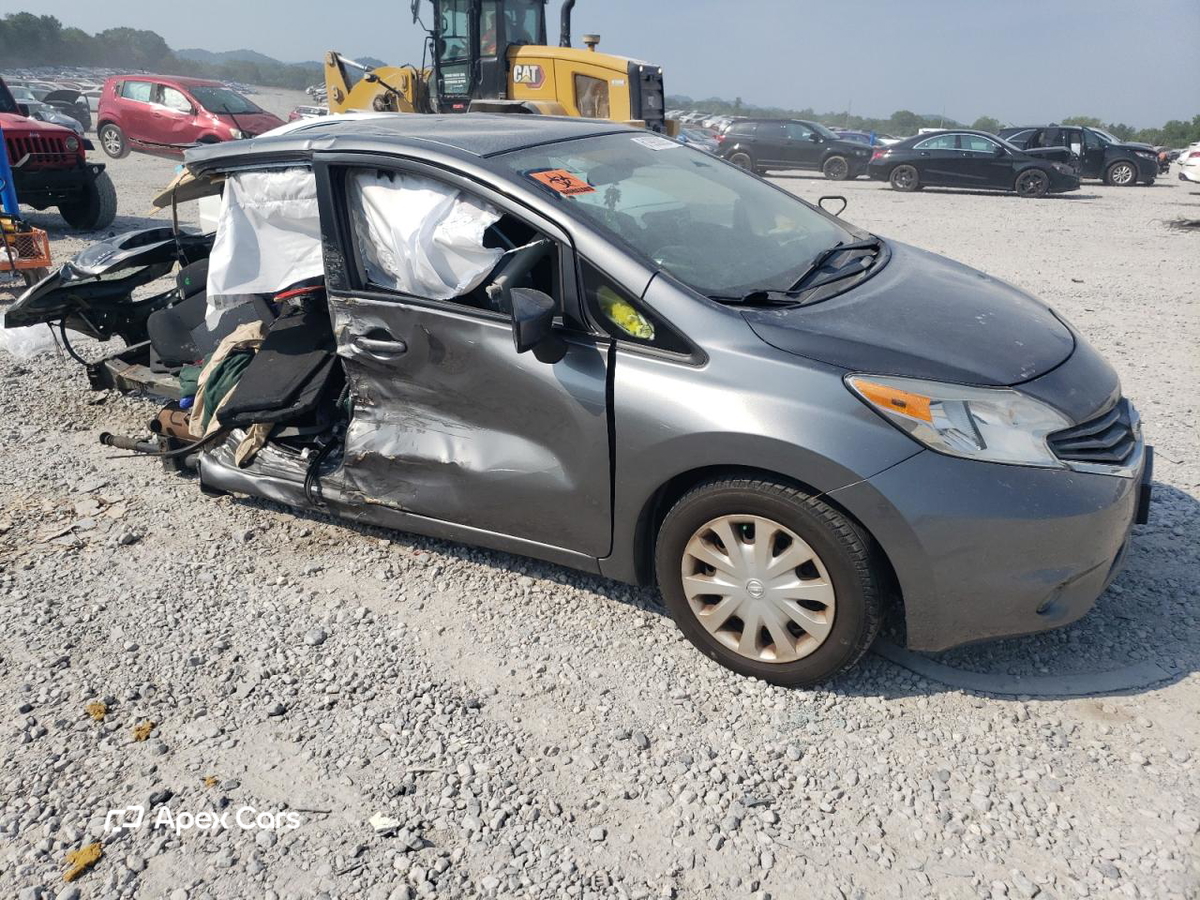 Nissan Versa 2016