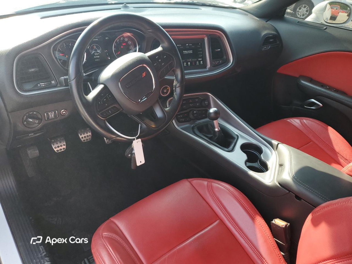 Dodge Challenger 2020