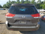 Toyota Sienna 2013
