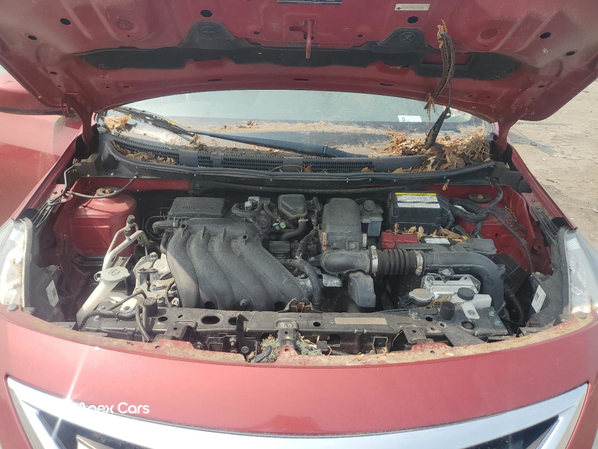 Nissan Versa 2018
