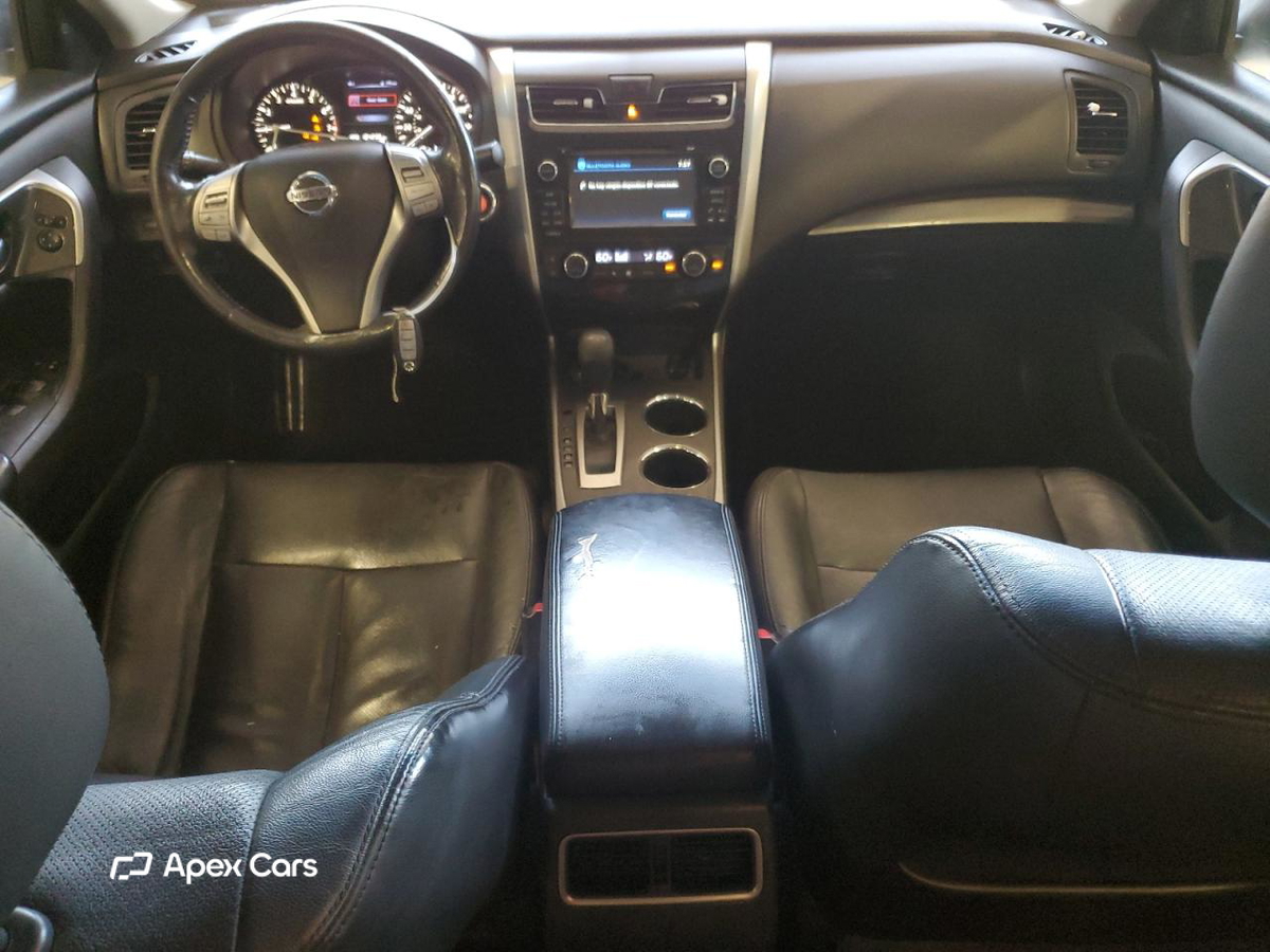 Nissan Altima 2015
