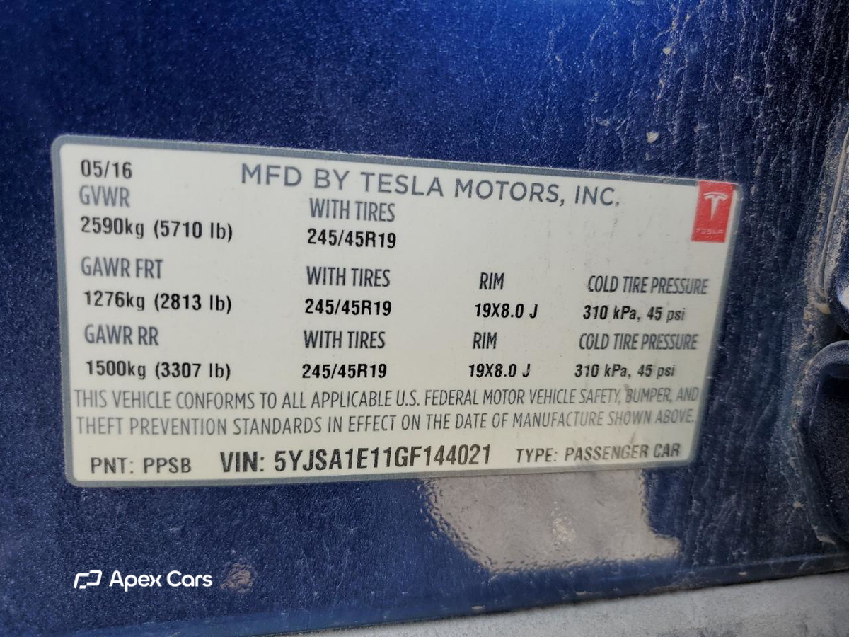 Tesla Model S 2016