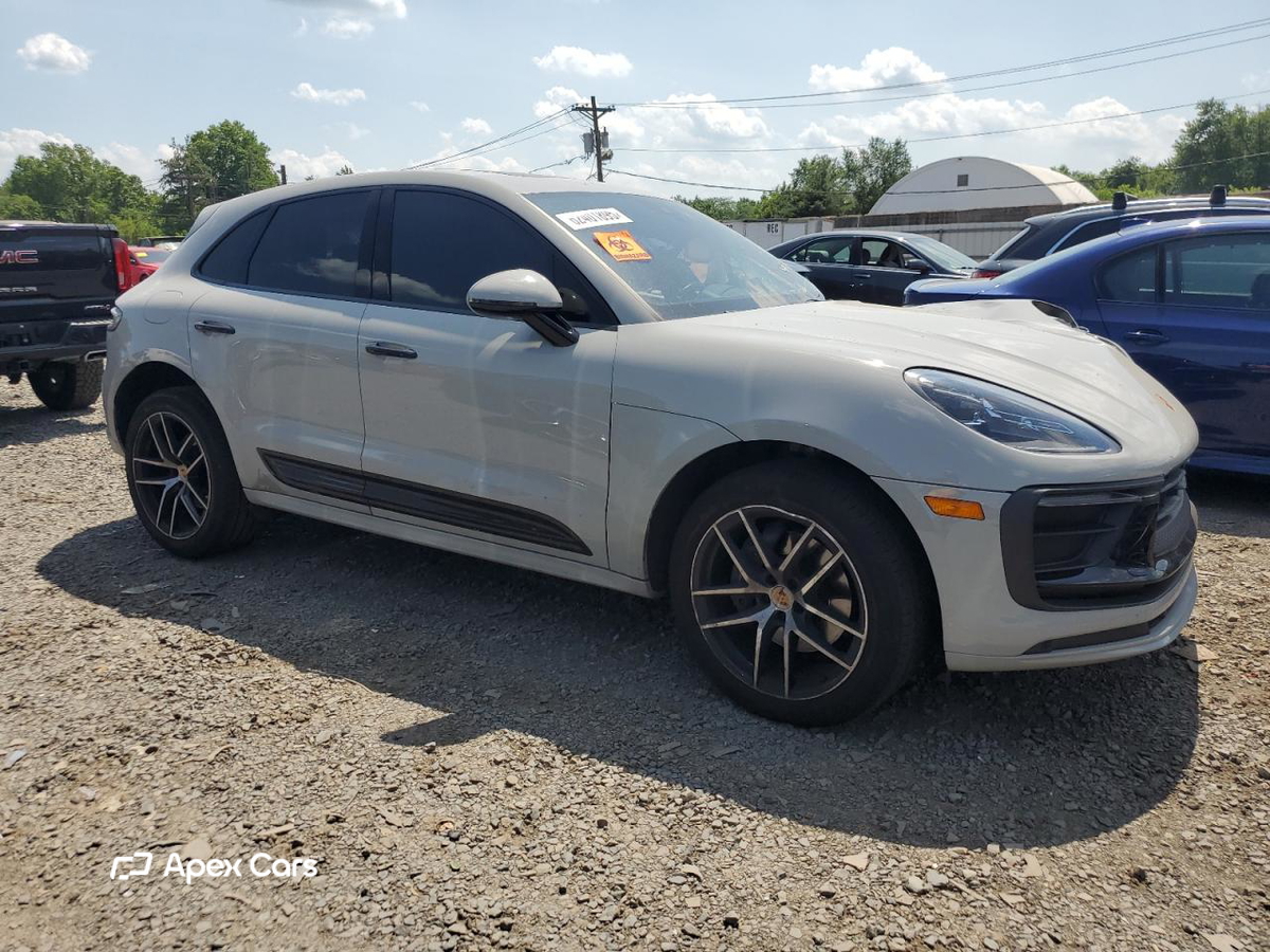 Porsche Macan 2024