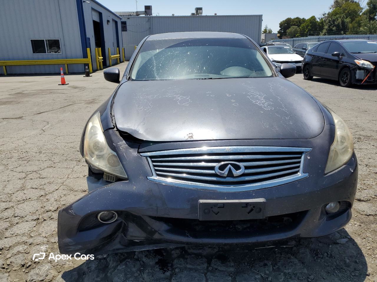 Infiniti G 2013