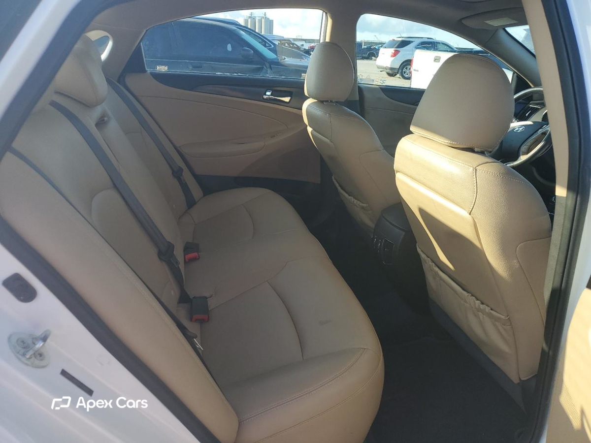Hyundai Sonata 2013