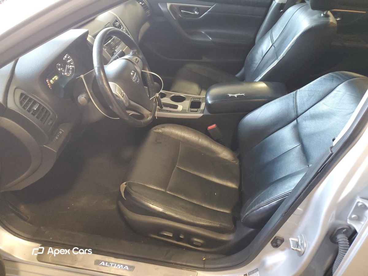 Nissan Altima 2015