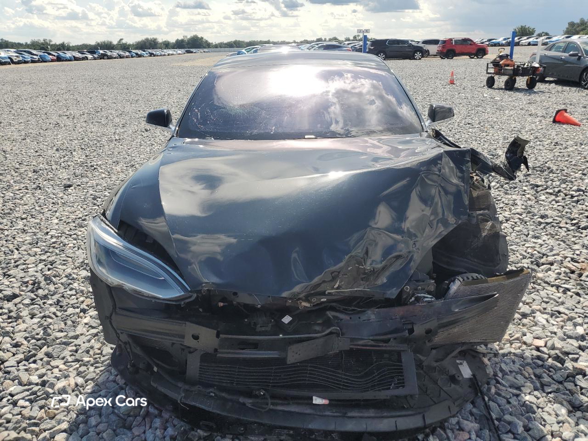 Tesla Model S 2017