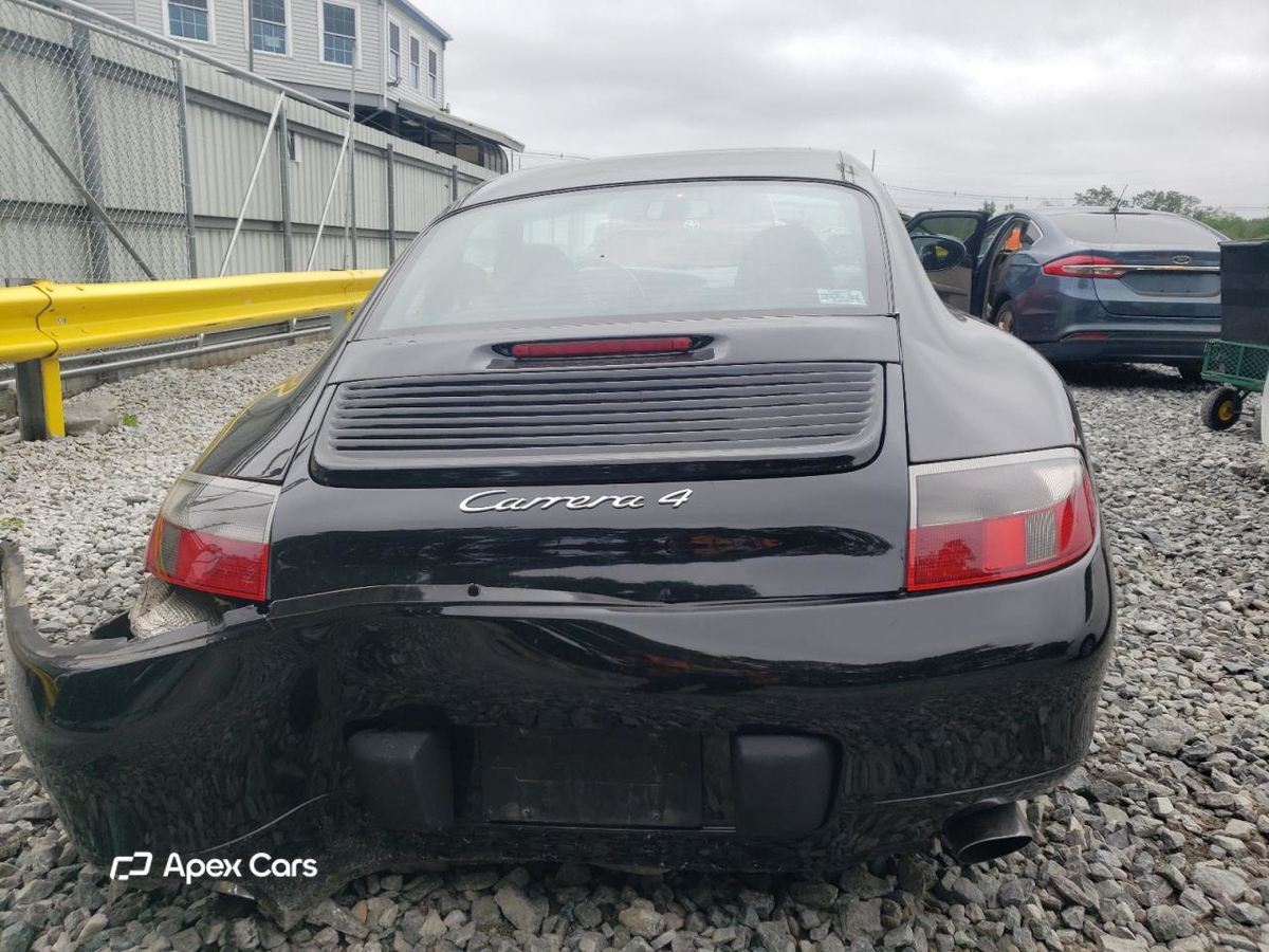 Porsche 911 2000