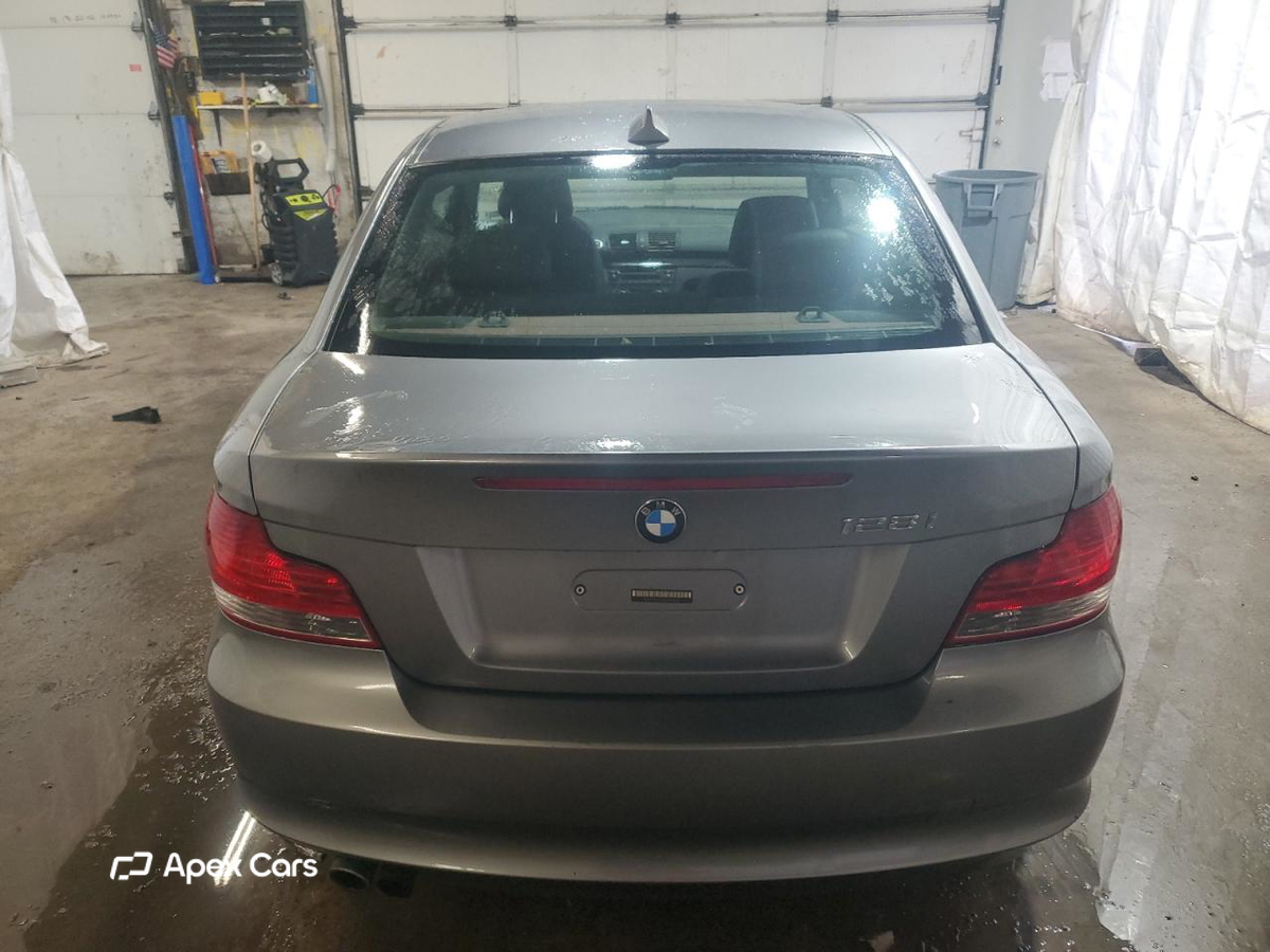 BMW Series 1 2010