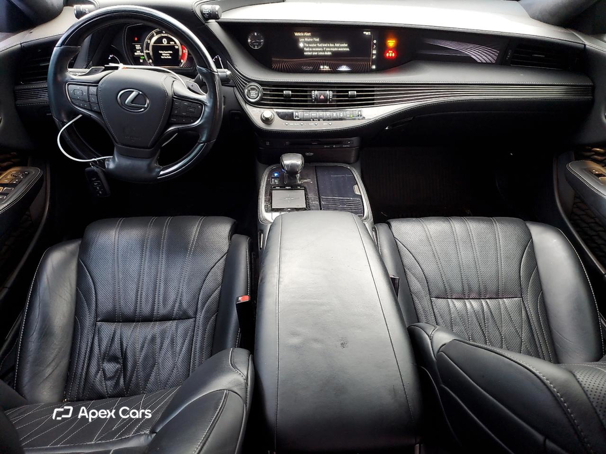 Lexus LS 2019