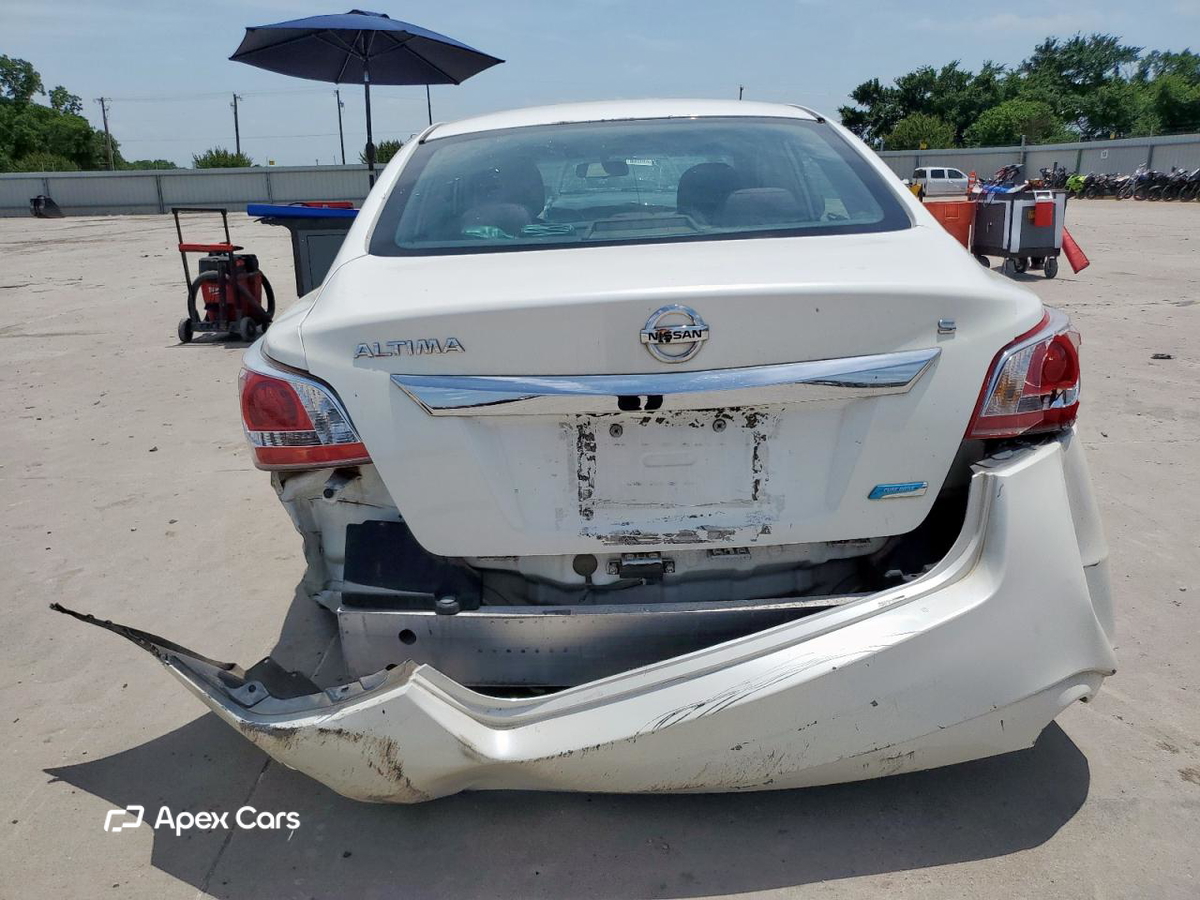 Nissan Altima 2013