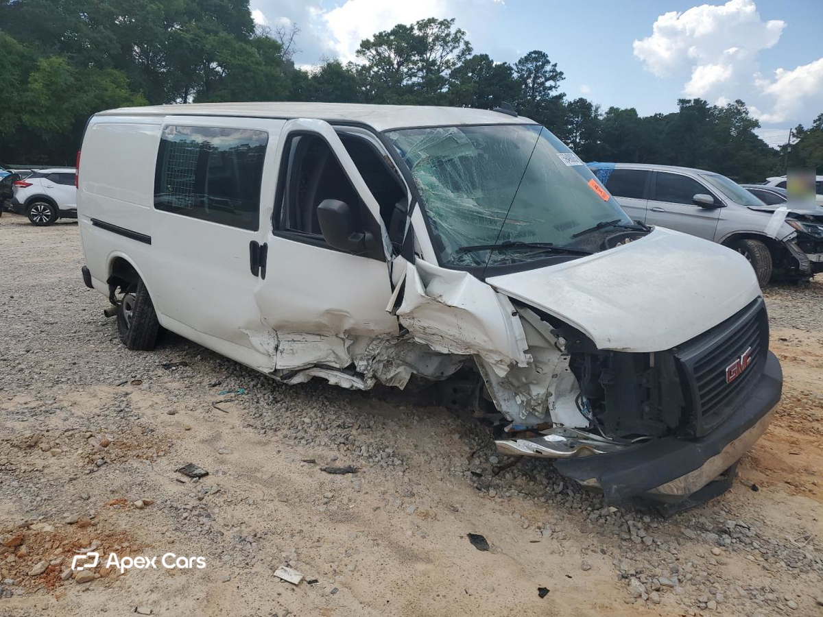 GMC Savana 2019