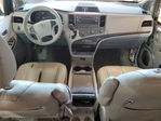 Toyota Sienna 2012