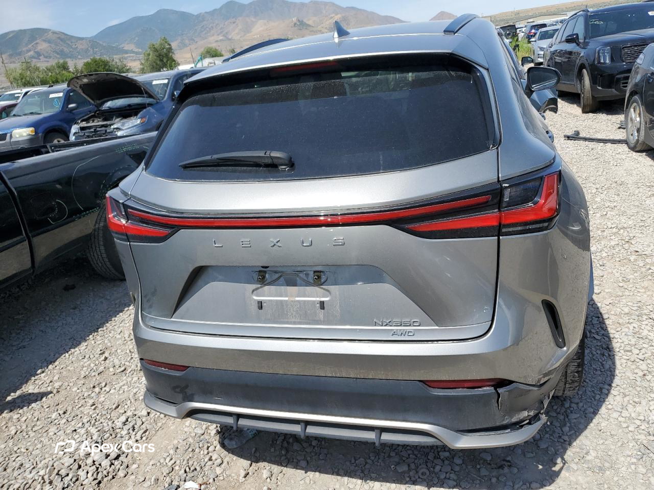 Lexus NX 2024